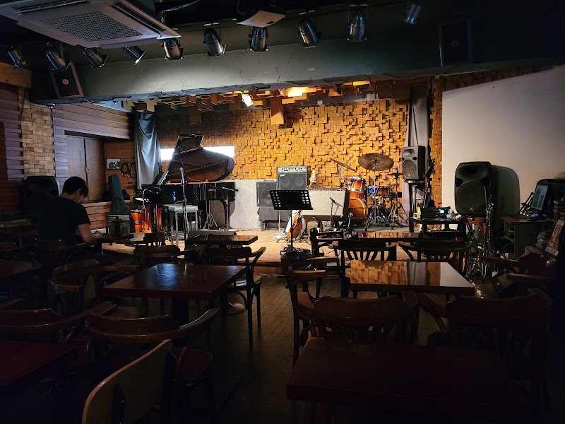 Club Evans