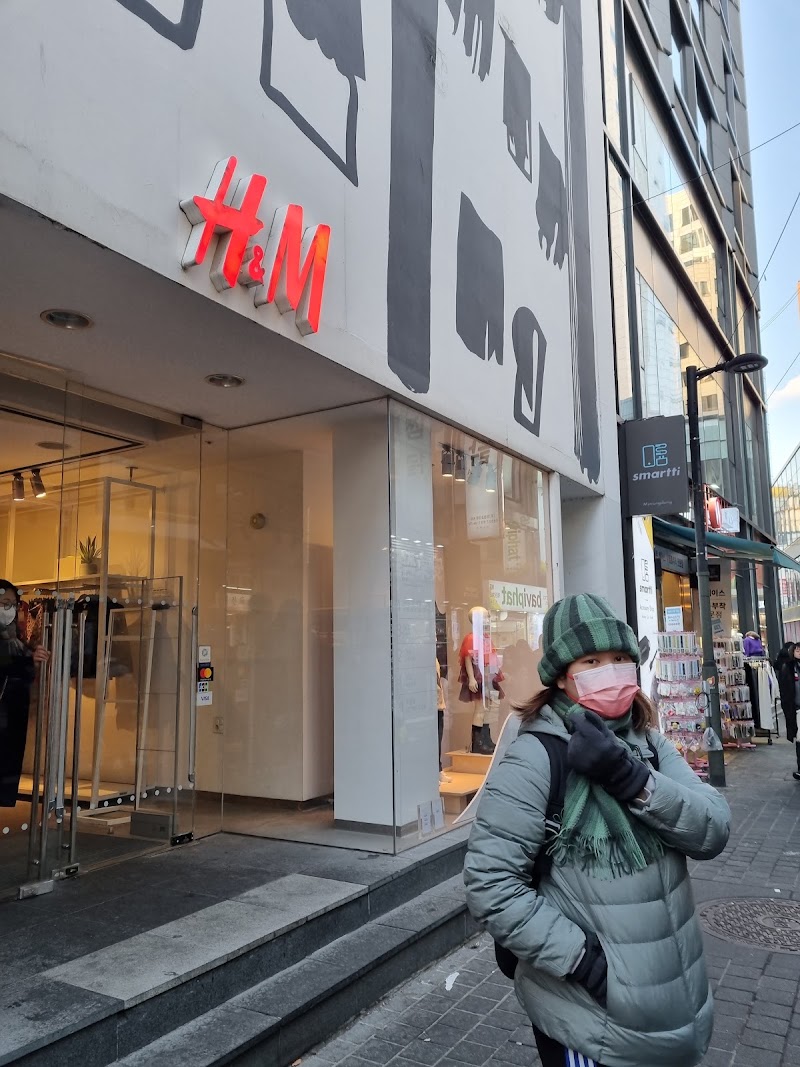 H&M Myeongdong