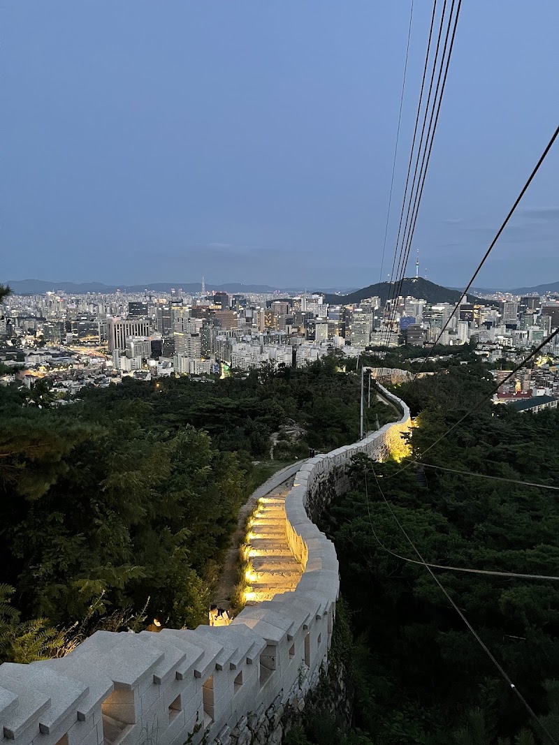 Inwangsan Jaraqgil