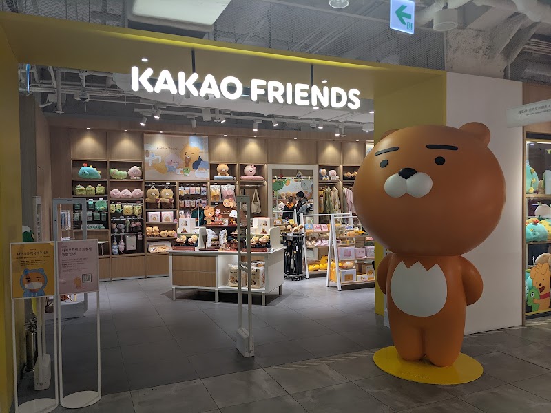 Kakao Friends Lotte Young Plaza