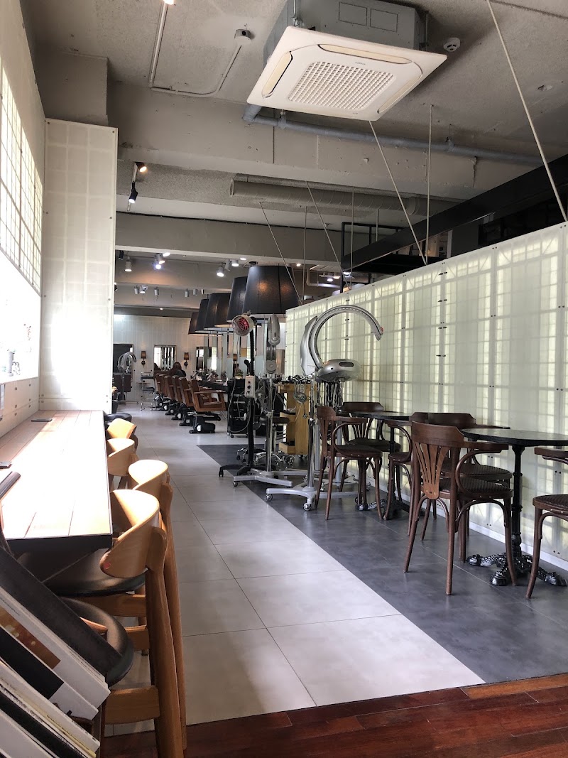 Leekaja Hairbis Apgujeong